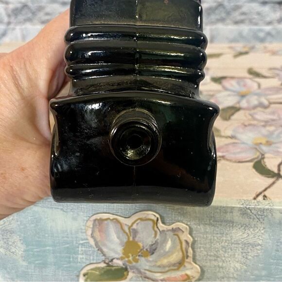 Avon Vintage 5oz. Aftershave Decanter Glass Car Shape Novelty Item - Picture 3 of 6